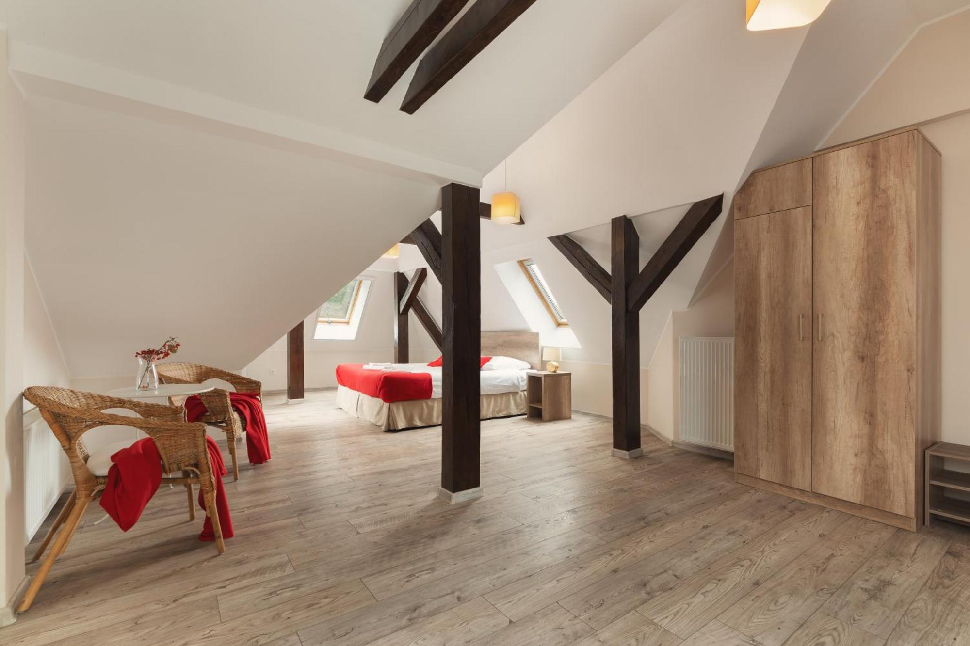Hotel Stary Mlyn Strzeszyn à Lubowo  Extérieur photo